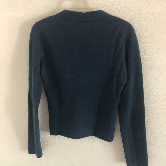 Evelyn Grace Cashmere Sweaters | 0 Cashmere Peacock Blue V Neck Sweater | Poshmark